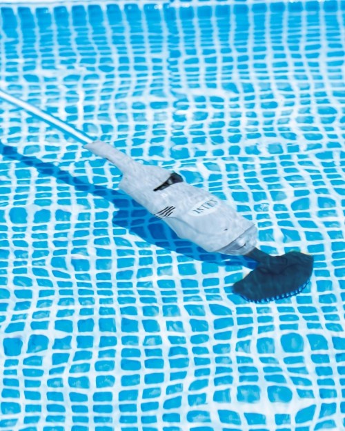 RechargeableHand-HeldPoolVacuum