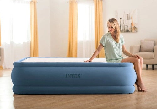 20"QueenDura-Beam®DeluxeThermaluxAirMattresswithBuilt-InElectricPump-Blue