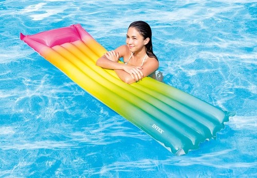 RainbowOmbreInflatableFloatingMat